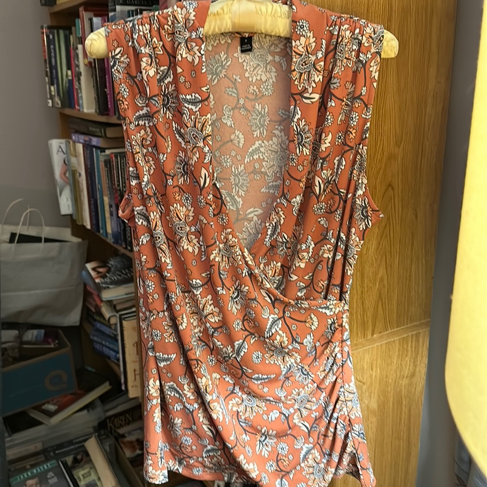 Sleeveless top